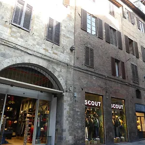 Cannon D'oro 2*, Siena Italia